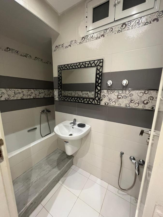 Apartamento Sublime Duplex Au Bardo Tunis Le Bardo Exterior foto
